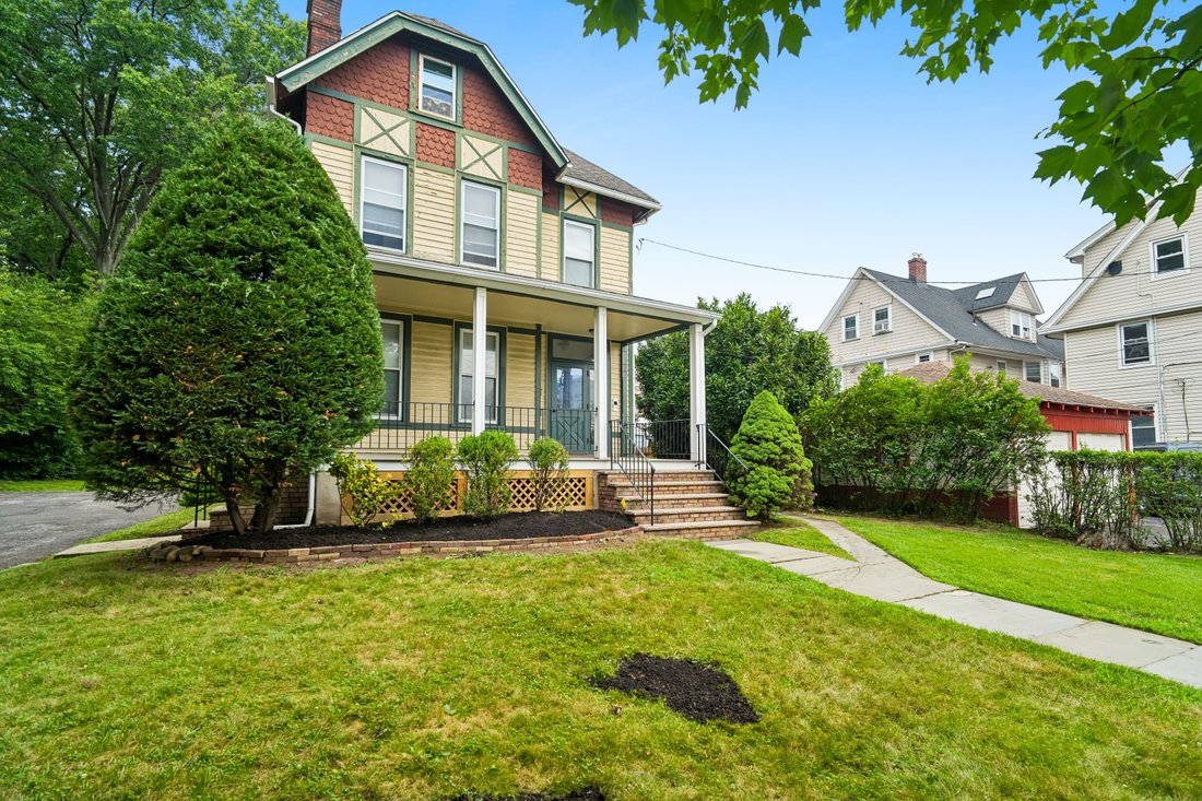 Apartment in Montclair, New Jersey, United States 2 - 18444319