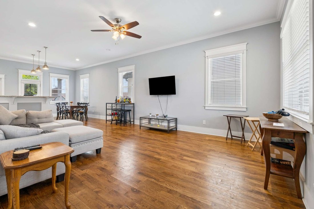 Co Op in Nashville, Tennessee, United States 4 - 18443123