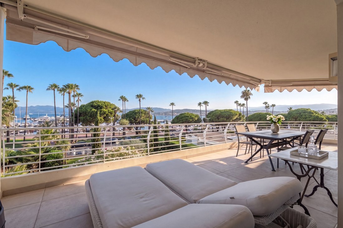 Apartment in Cannes, Provence-Alpes-Côte d'Azur, France 1 - 18444303