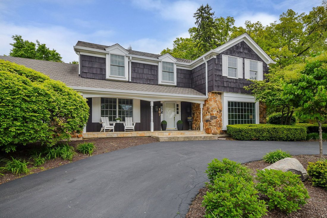 House in Wheaton, Illinois, United States 2 - 18443656