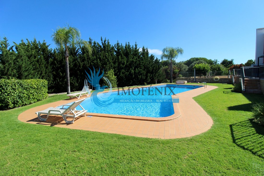 Townhouse in Guia, Algarve, Portugal 1 - 18443512