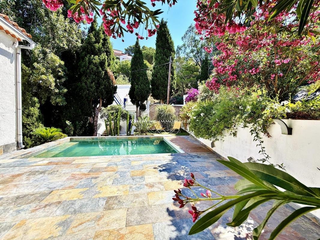 Villa in Roses, Catalonia, Spain 3 - 18443305