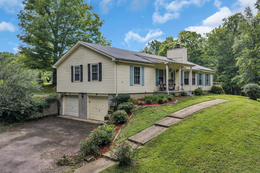 House in Bon Aqua, Tennessee, United States 5 - 18443135