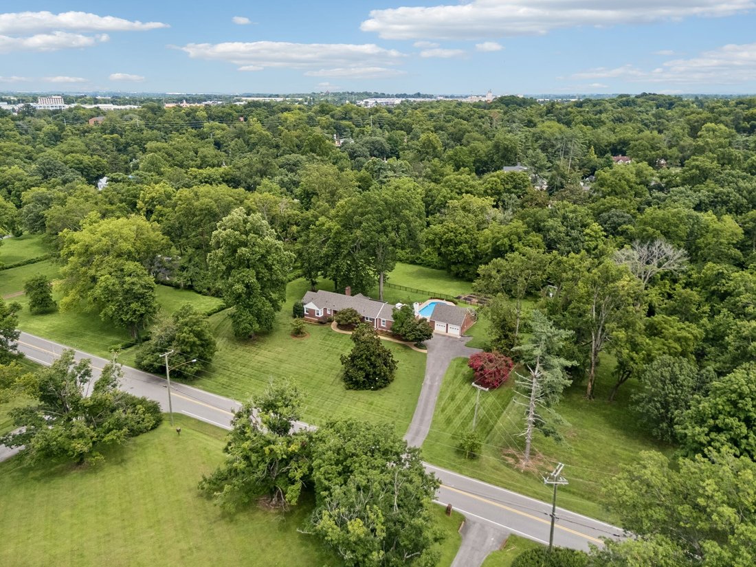 House in Nashville, Tennessee, United States 4 - 18443142