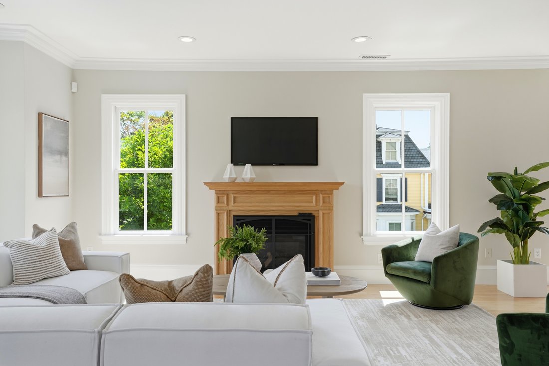 Condo in Watertown, Massachusetts, United States 3 - 18444346