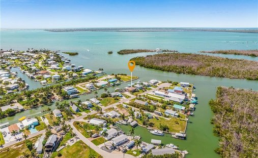 House in Saint James City, Florida, United States 1