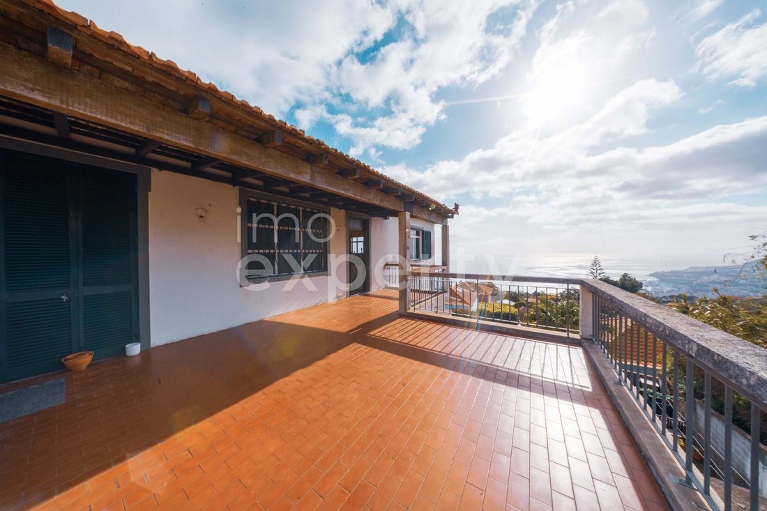 Villa in Sao Goncalo, Madeira, Portugal 2 - 18443944