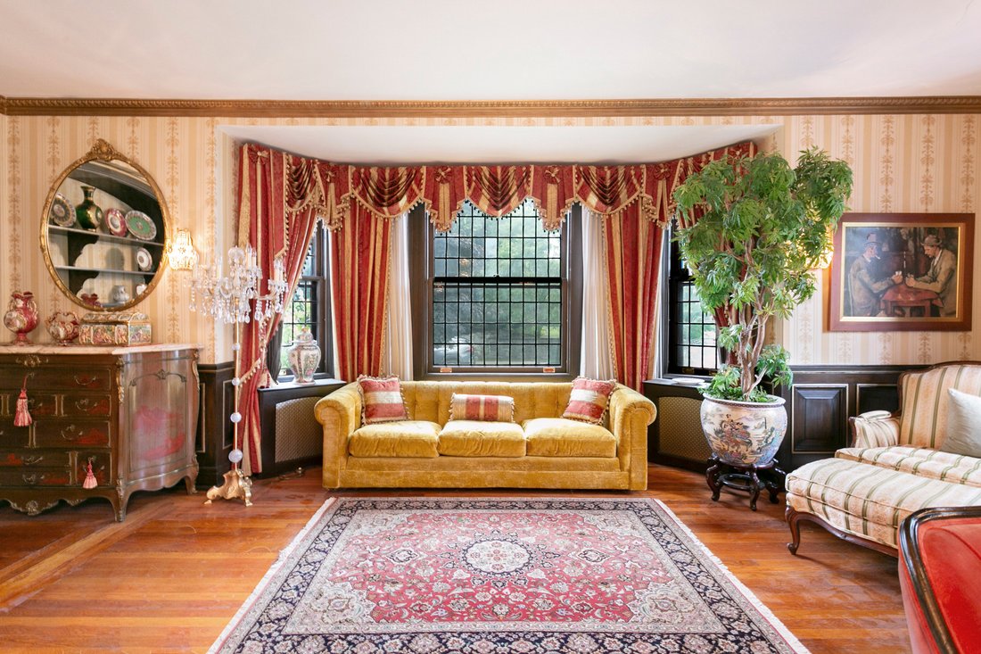 House in New York, New York, United States 5 - 18443255