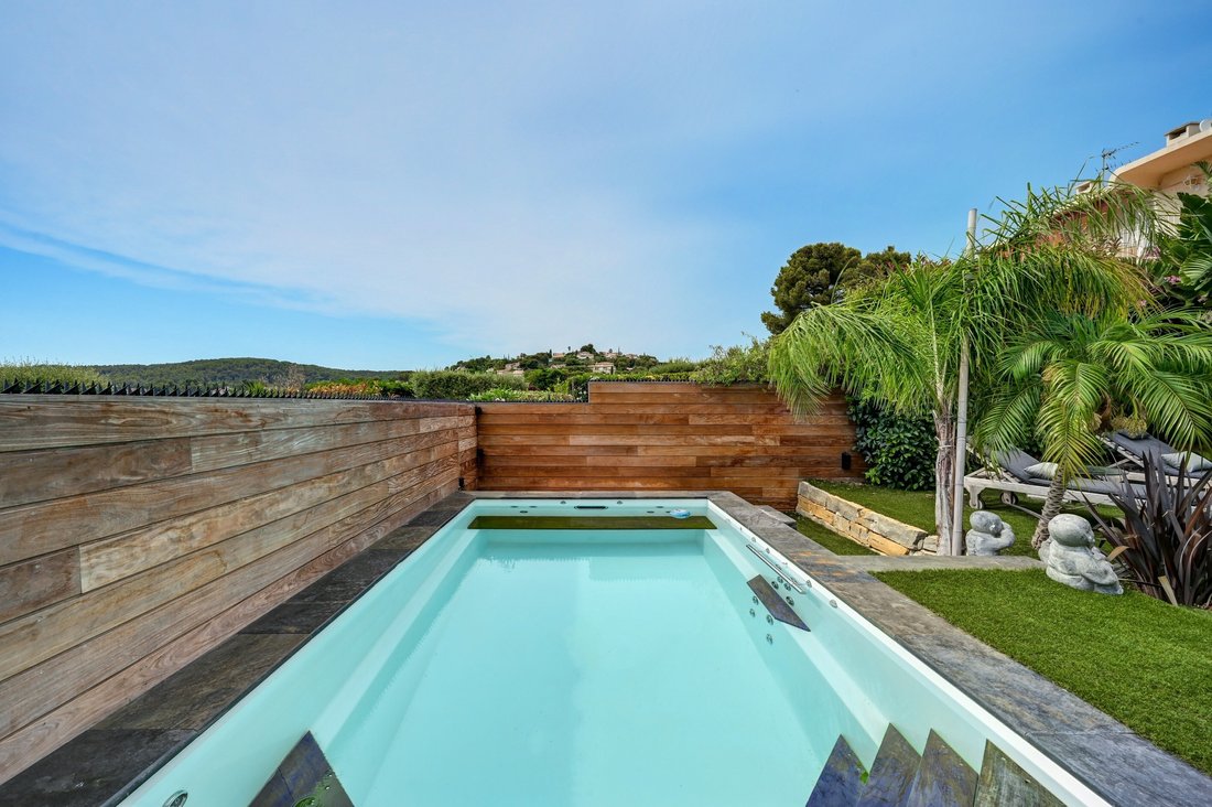 Apartment in Bandol, Provence-Alpes-Côte d'Azur, France 5 - 18444307