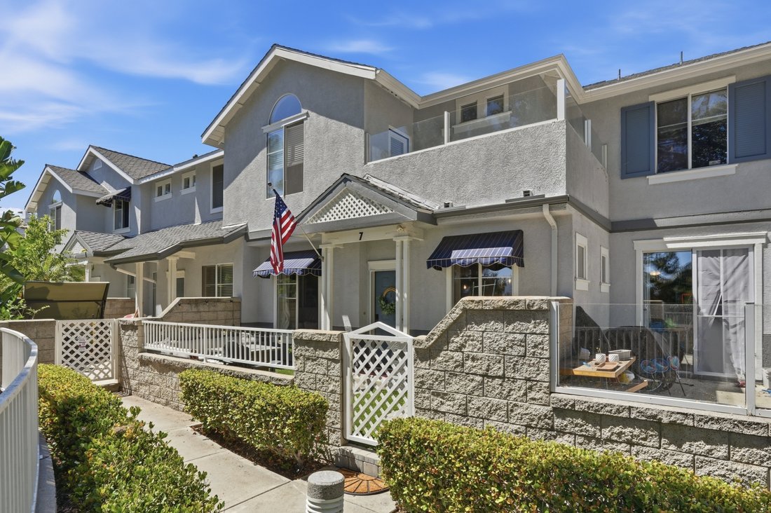 Townhouse in Aliso Viejo, California, United States 1 - 18444315