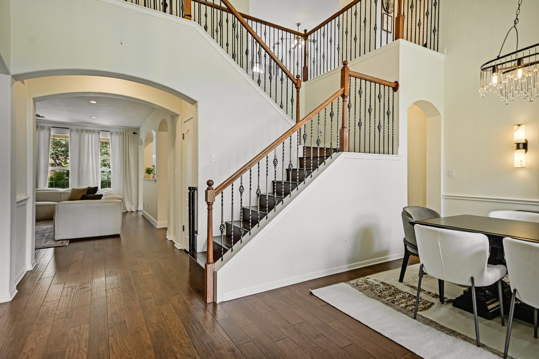 Austin, Texas, United States 5 - 18444320