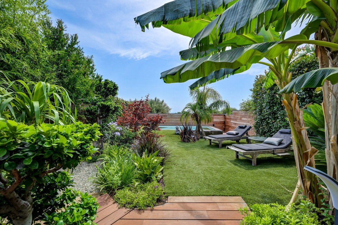 Apartment in Bandol, Provence-Alpes-Côte d'Azur, France 2 - 18444307