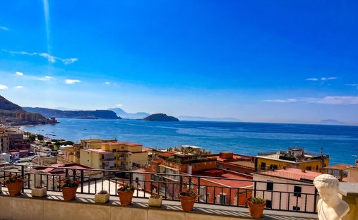 Appartamento a Centro Storico, Pozzuoli, Campania 1