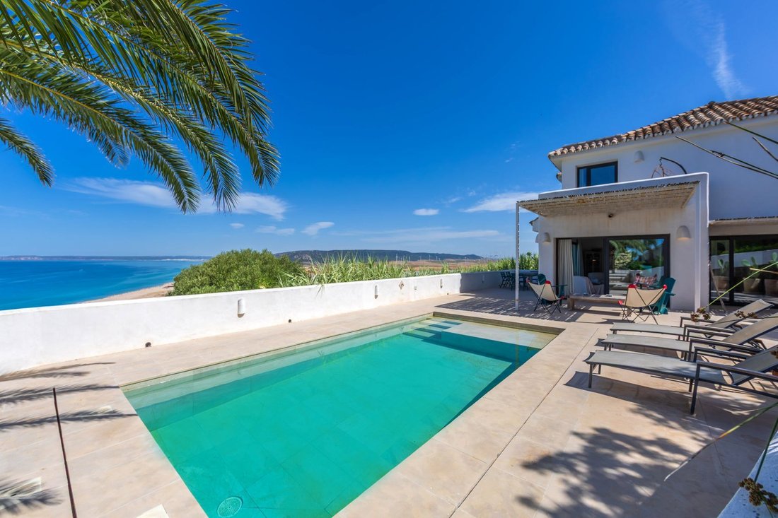 Villa in Zahara de los Atunes, Tarifa, Andalusia 4 - 18445392