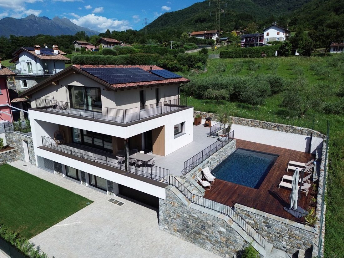 Villa in Colico Piano, Lombardy, Italy 5 - 18445308