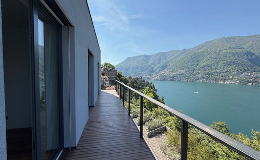 Villa in Torno, Lombardy, Lombardy, Italy 1