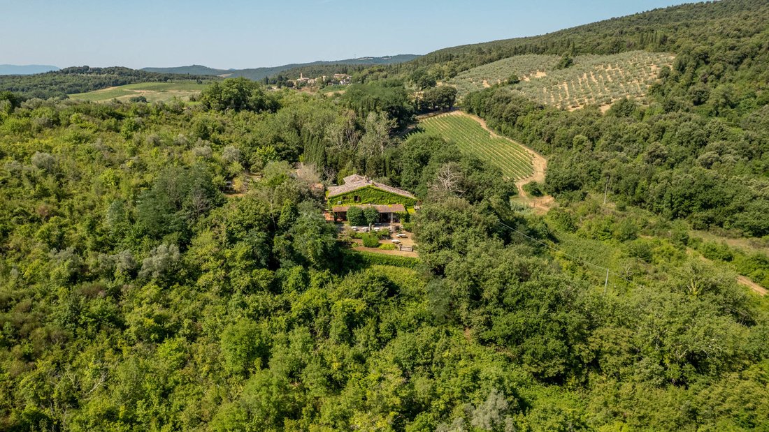 Country House in San Gimignano, Tuscany, Italy 4 - 18445452