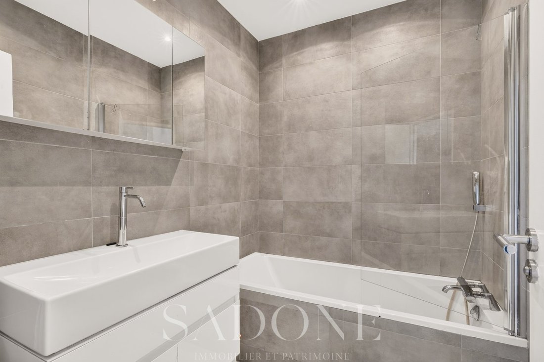 Apartment in La Plaine des Sablons, Neuilly-sur-Seine, France 4 - 18444467