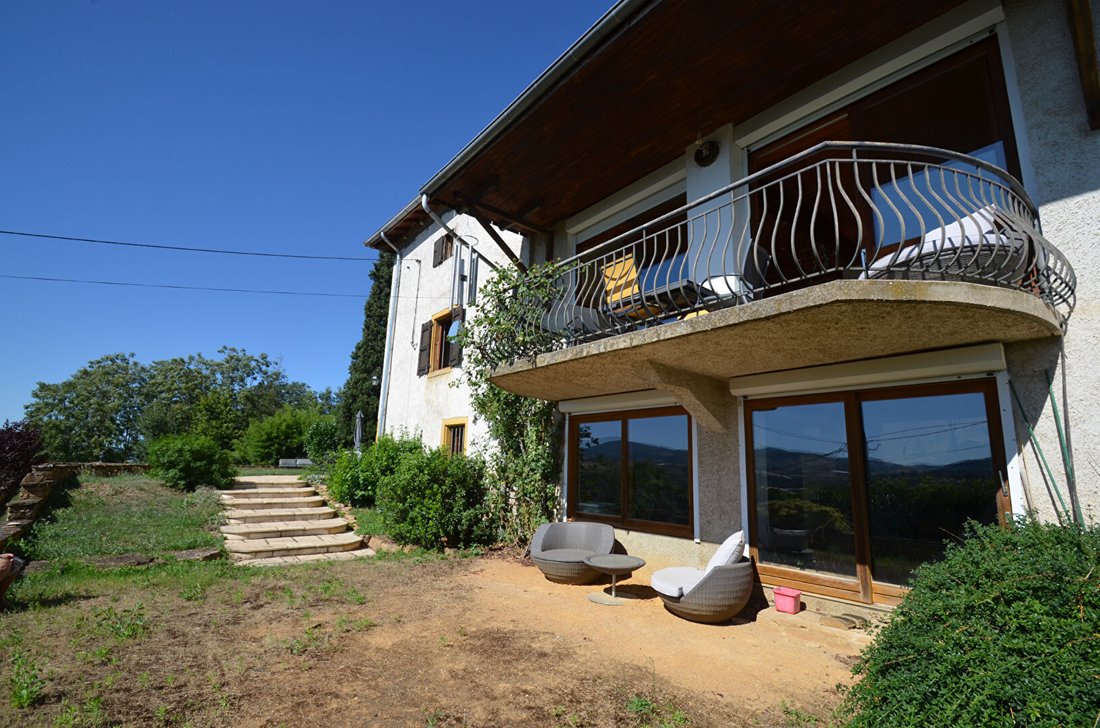 Villa in Lentilly, Auvergne-Rhône-Alpes, France 1 - 18444464