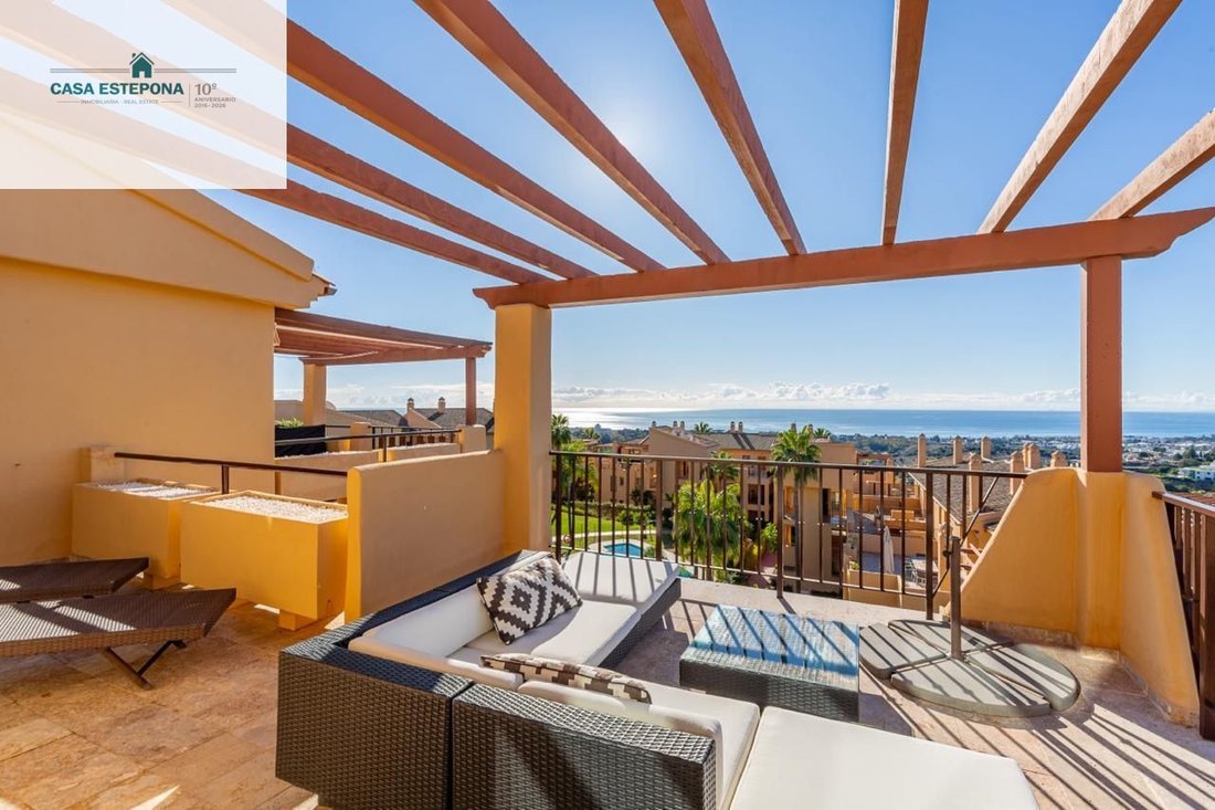 Penthouse in El Paraíso, Benahavis, Spain 1 - 18445013