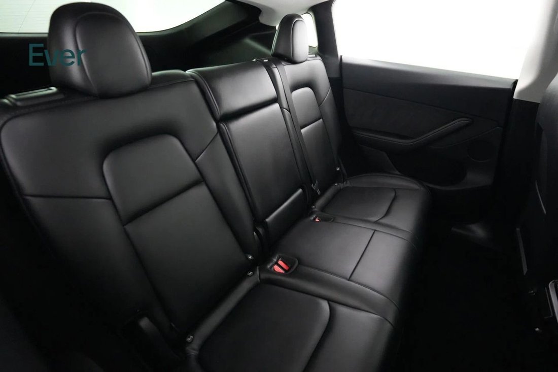 Suv in San Francisco, CA, United States 5 - 18047651