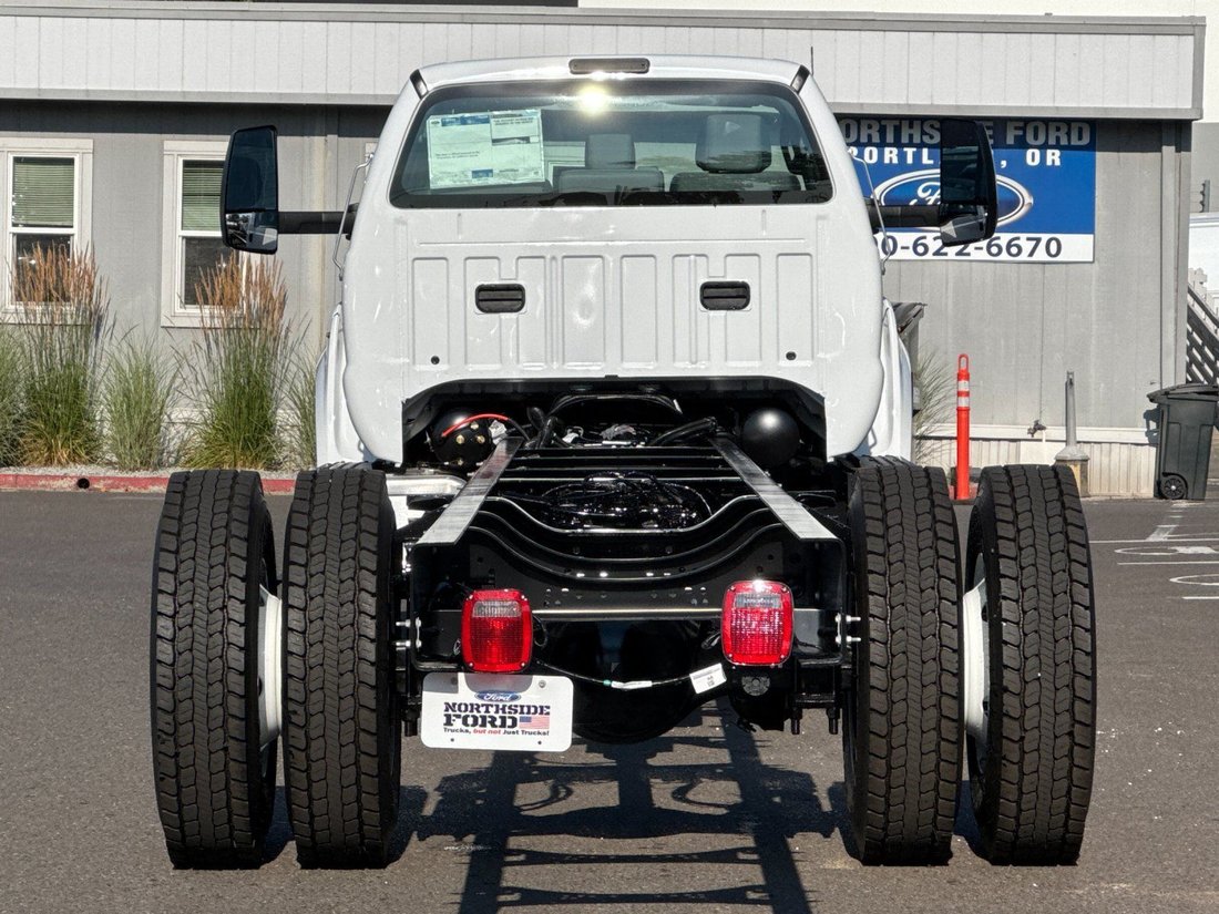 Pickup in Portland, OR, United States 5 - 18444372
