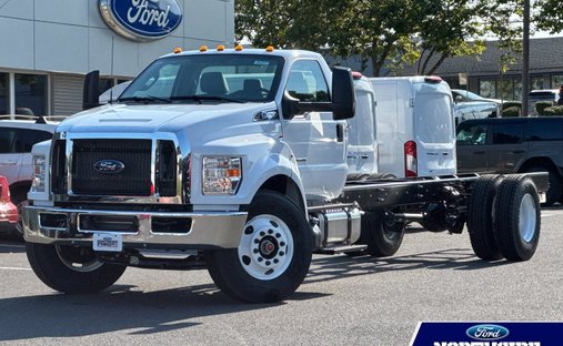 2027 Ford F-650SD Base in Portland, OR, United States 1