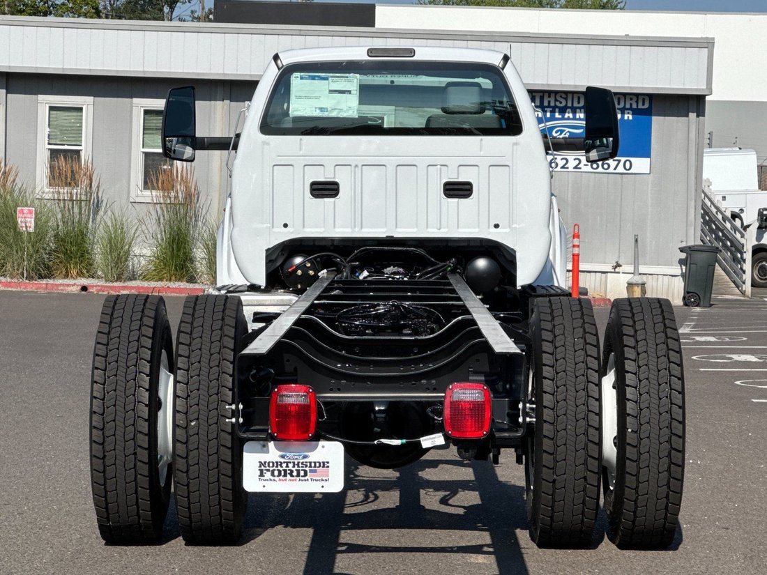 Pickup in Portland, OR, United States 5 - 18444377