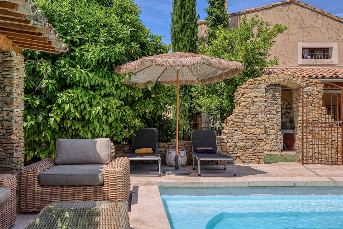 Villa in Le Castellet, Provence-Alpes-Côte d'Azur, France 2 - 18444430
