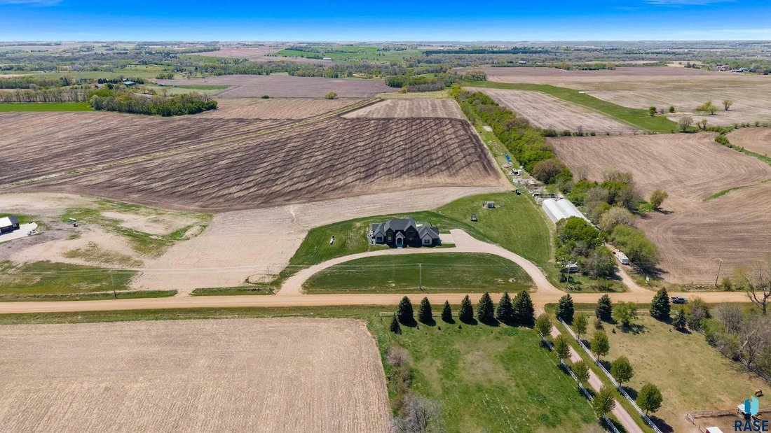 House in Brandon, South Dakota, United States 2 - 18445366