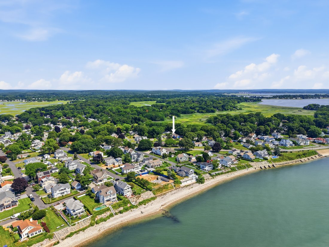 House in Old Saybrook, Connecticut, United States 4 - 18445152