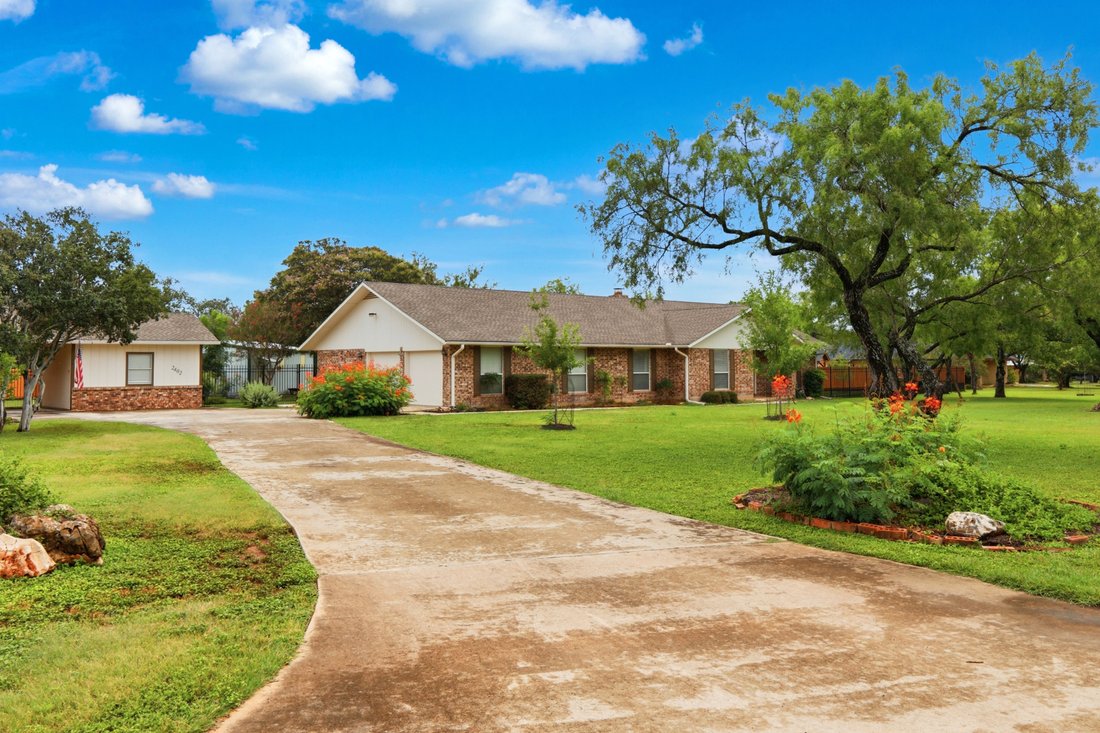 House in New Braunfels, Texas, United States 2 - 18445285