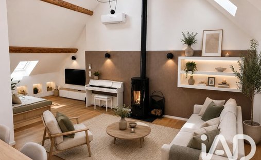 House in Annecy, Auvergne-Rhône-Alpes, France 1