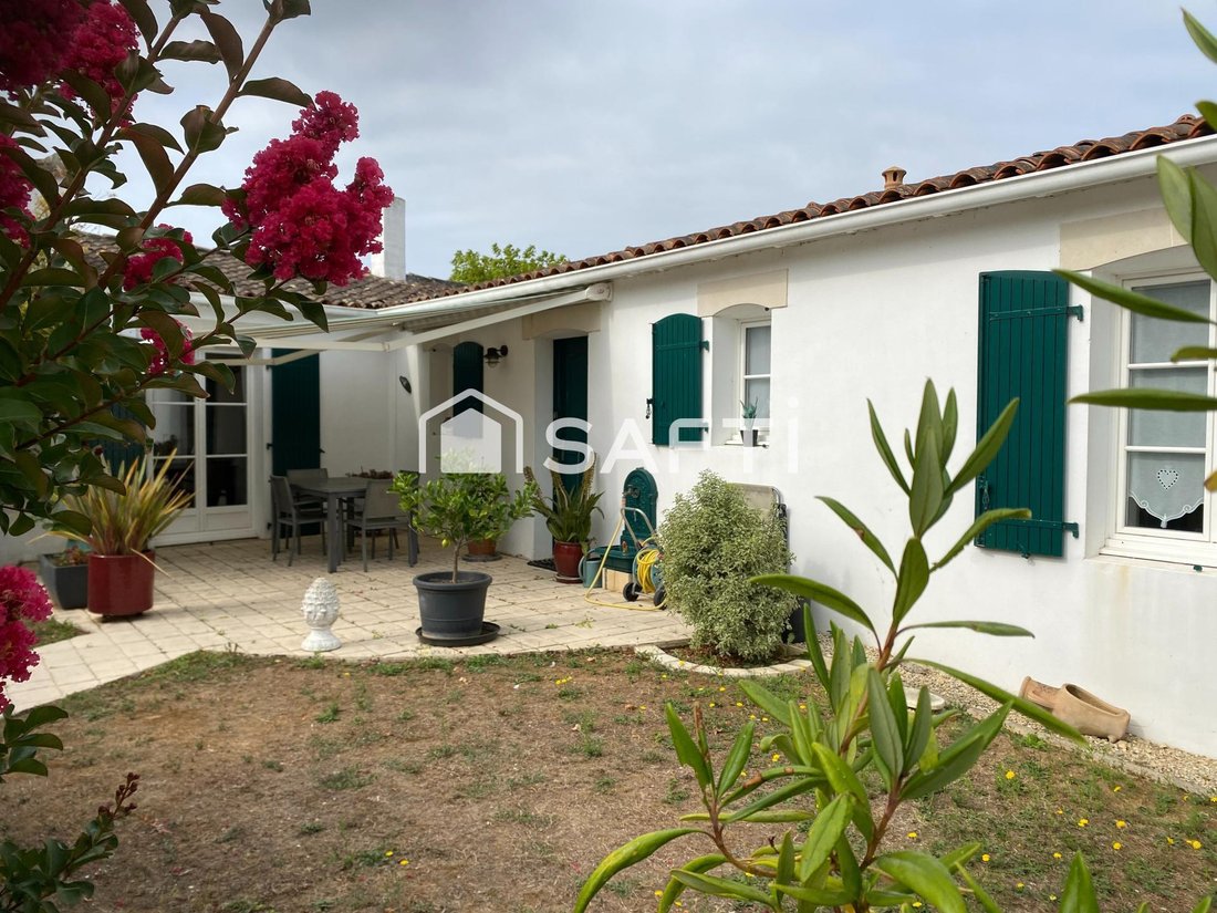House in Loix, Nouvelle-Aquitaine, France 1 - 18187953