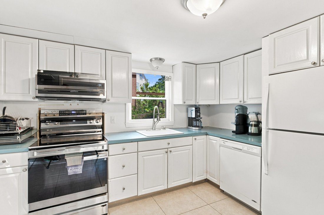 House in Malden, Massachusetts, United States 5 - 18445376