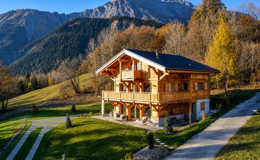 House in Troistorrents, Valais, Switzerland 1
