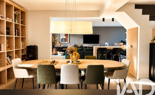 House in Est Ville, Ballan-Miré, France 1
