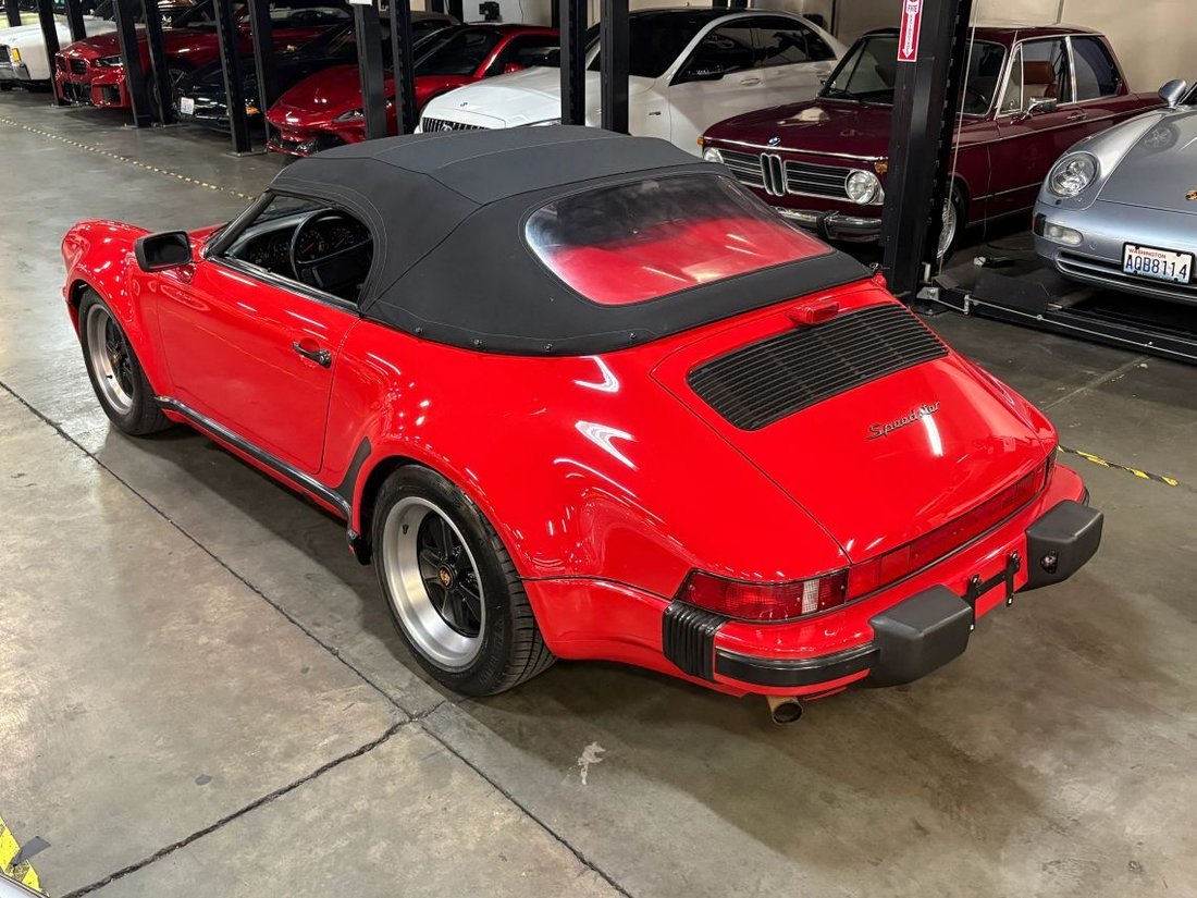 Cabriolet in Seattle, WA, United States 5 - 18444852