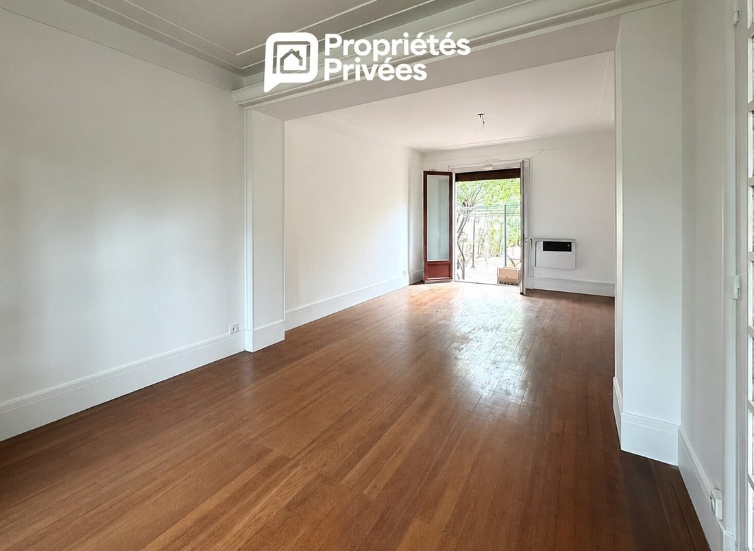 Villa in Plaisance, La Garenne-Colombes, France 5 - 18109402
