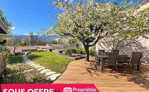 Villa in Est, Saint-Genis-Pouilly, France 1