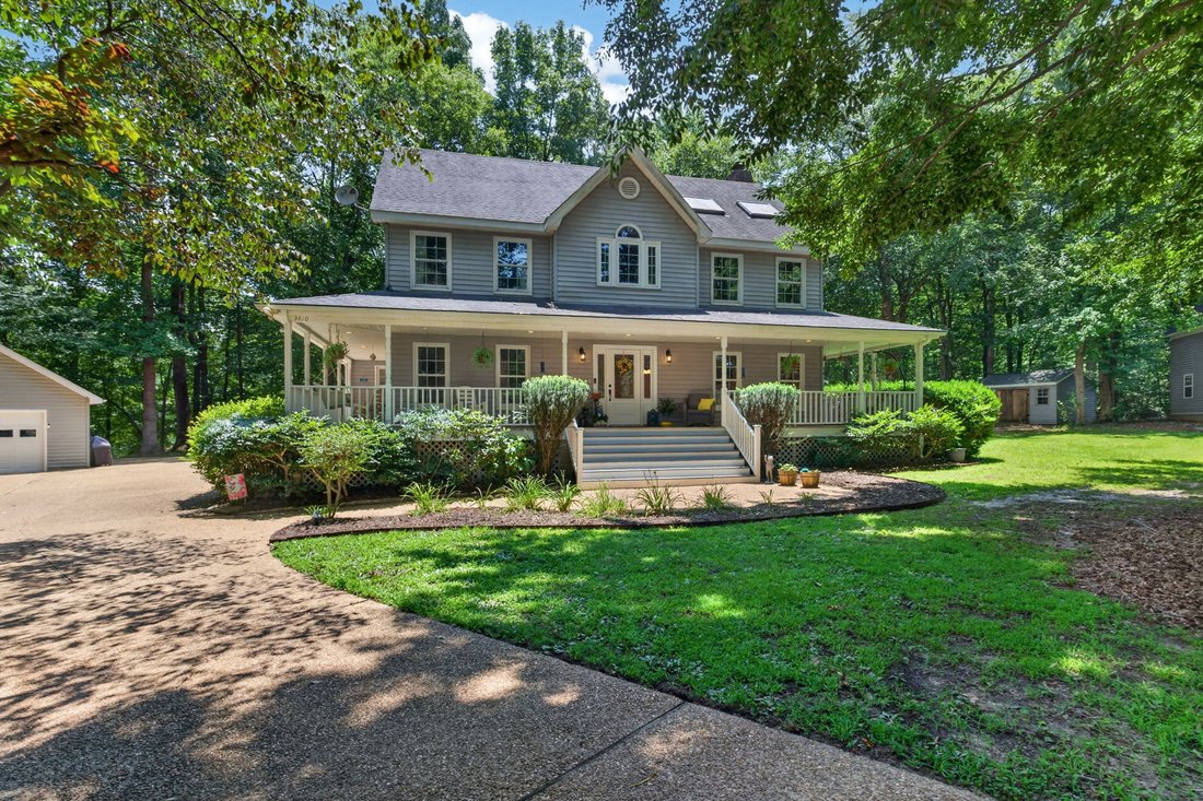 Suffolk, Virginia, United States 1 - 18444950