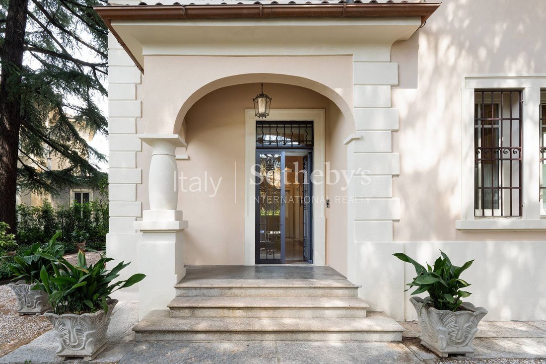 House in Borgo Roma, Verona, Veneto 2 - 18444957