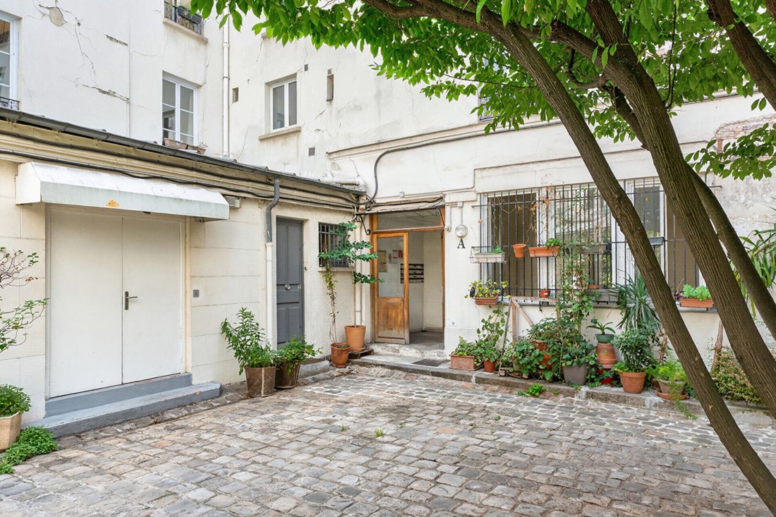 Apartment in Chateau d'Eau-Lancry, Paris 10e Arrondissement, Paris 3 - 18444392