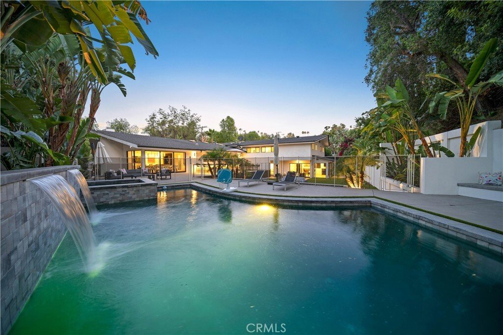 House in Los Angeles, California, United States 4 - 18231448