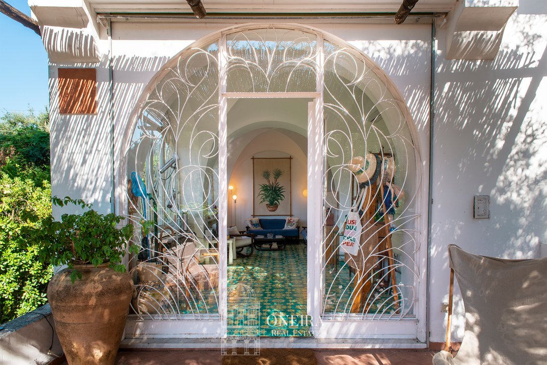 Villa in Anacapri, Campania, Italy 3 - 18445173