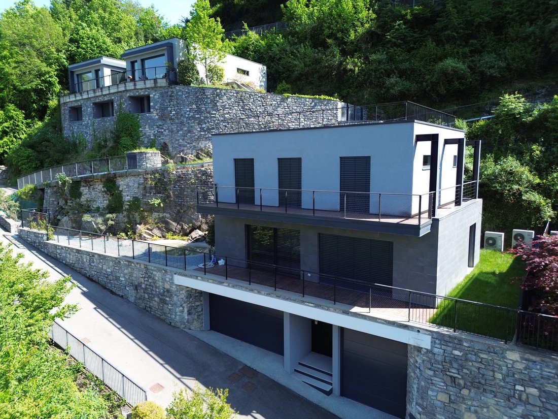 Villa in Torno, Lombardy, Lombardy, Italy 2 - 18445339