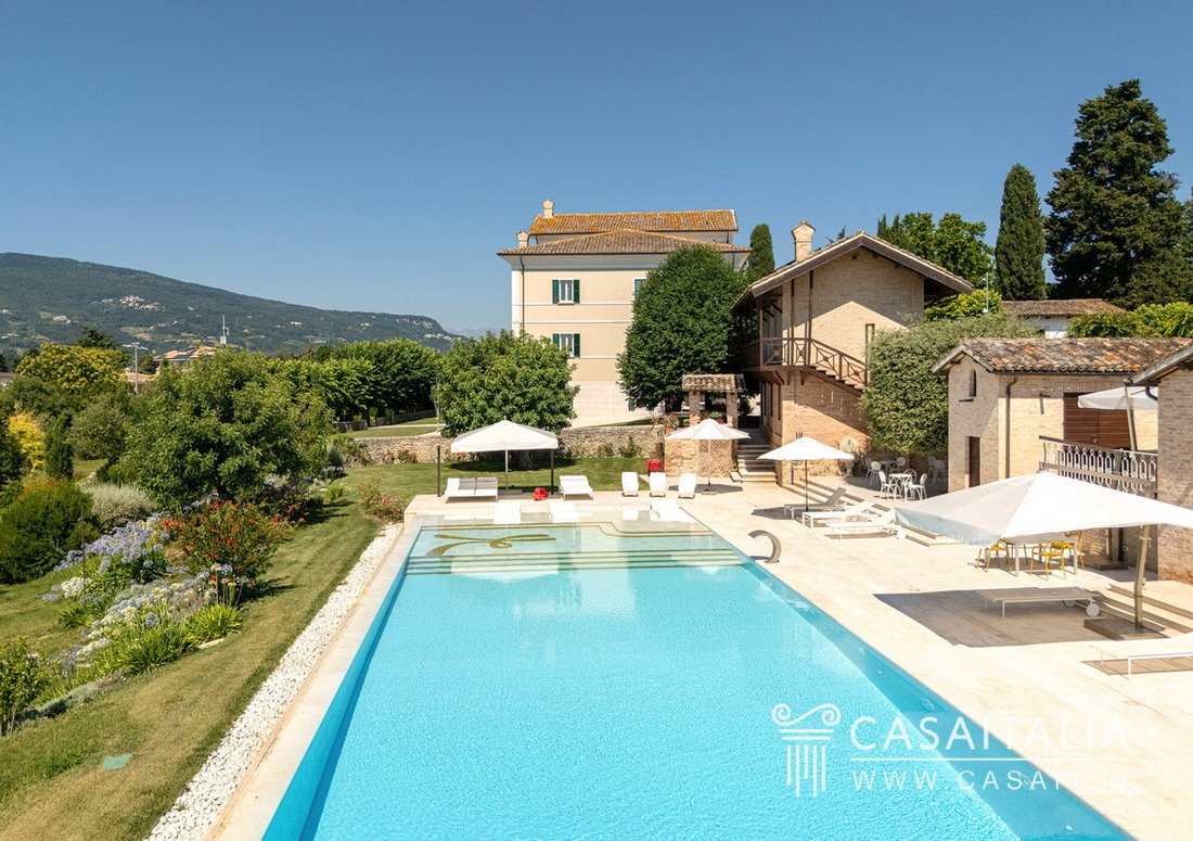 Villa in Folignano, Marche, Italy 5 - 18445290