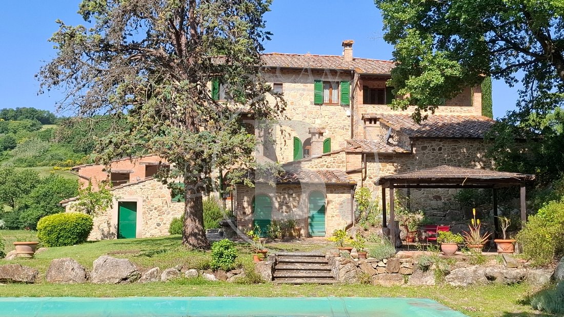 Villa in Casole d'Elsa, Tuscany, Italy 1 - 17291837