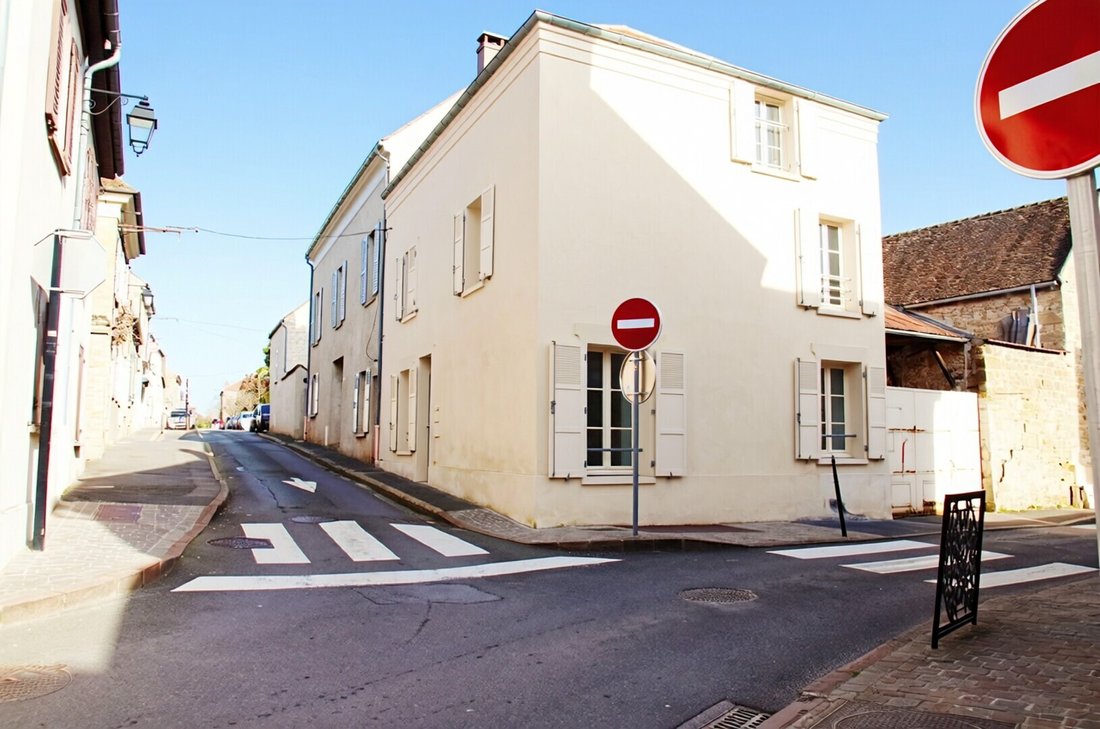 Villa in Port Ham-Village, Cergy, France 1 - 17954610