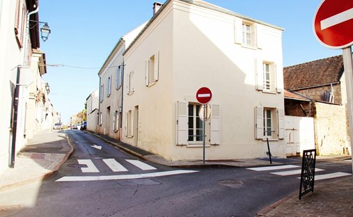 Villa in Port Ham-Village, Cergy, France 1